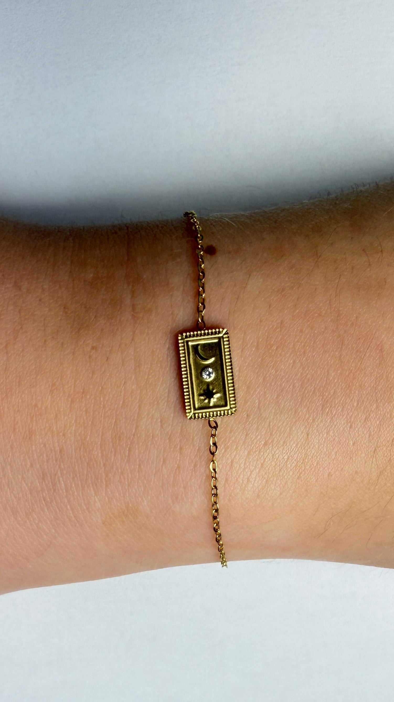 BRACELET DORÉ- LOUISA