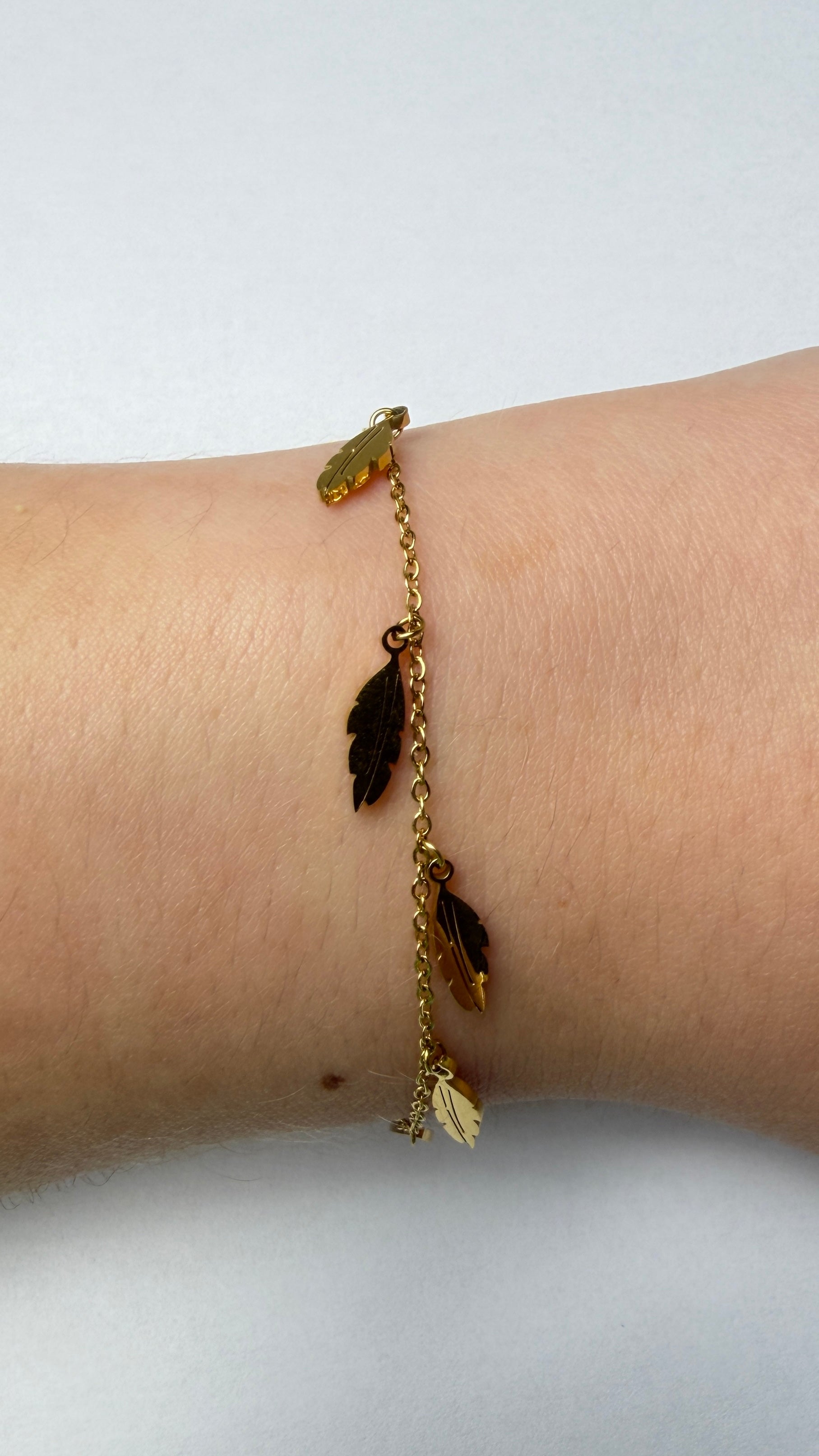BRACELET DORÉ- LÉONIE