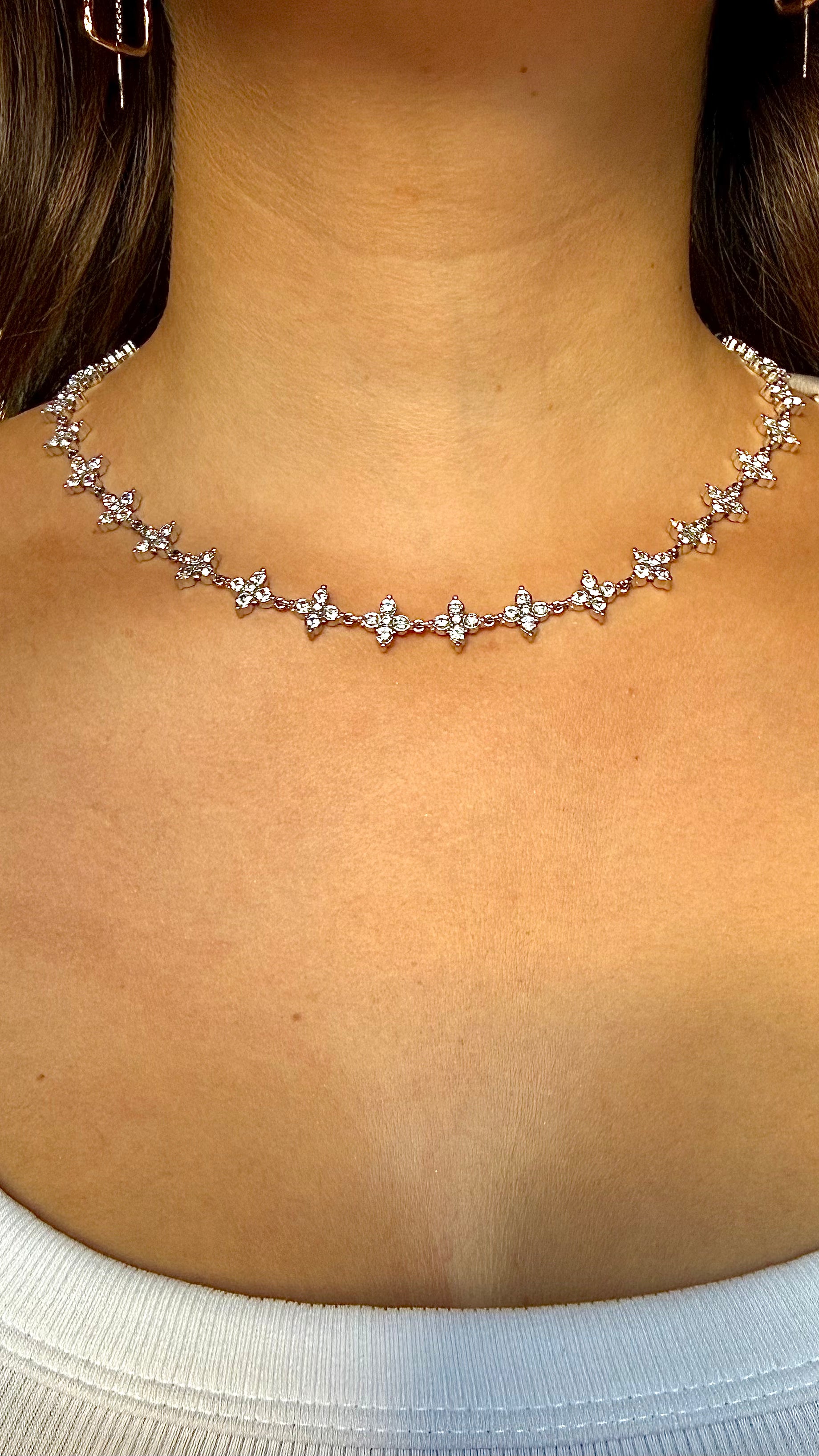 COLLIER RAS DE COU ARGENTÉ TRÈFLE QUATRE FEUILLES STRASS CRISTAL - ÉLISA
