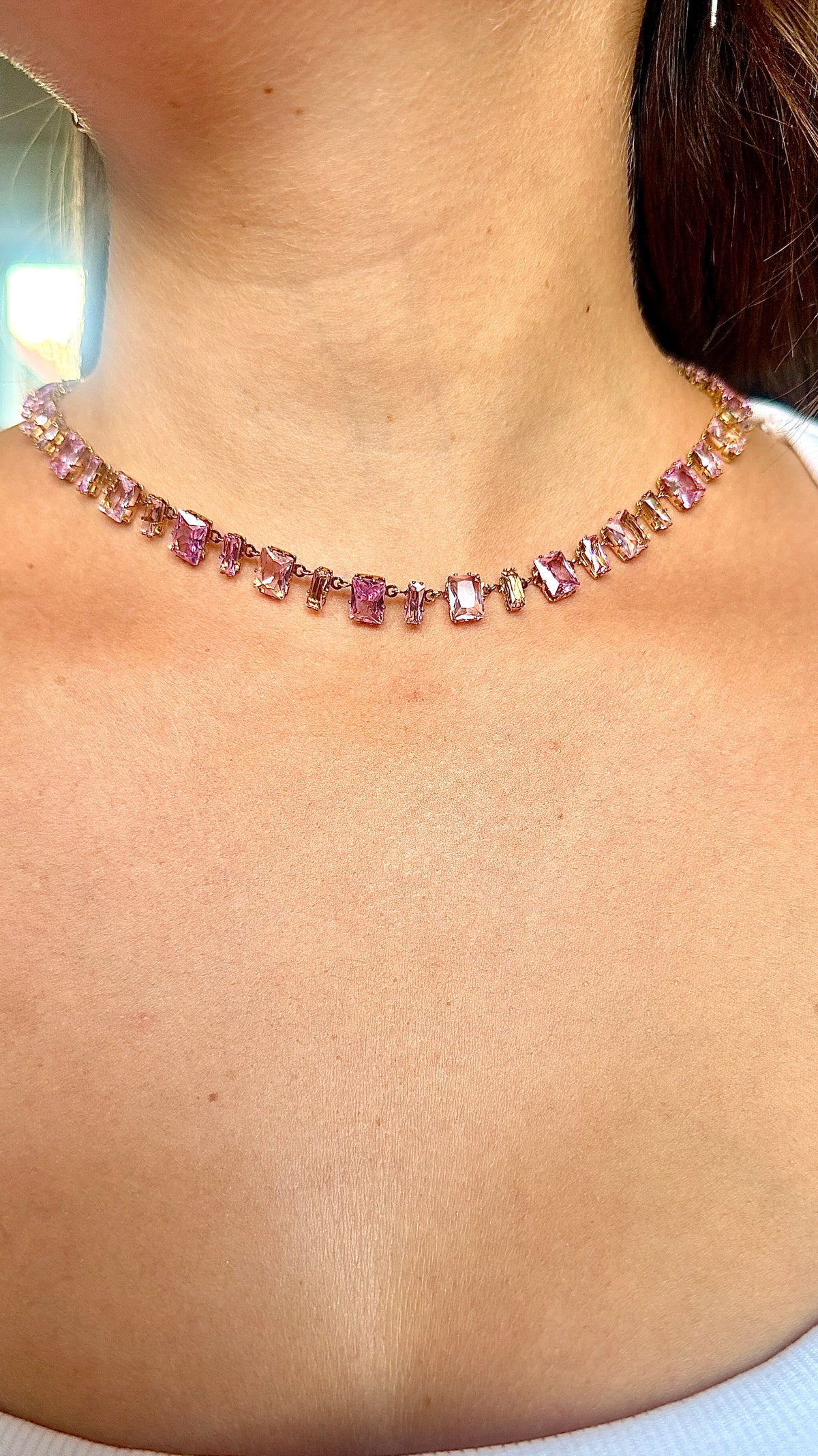 COLLIER RAS DE COU STRASS CRISTAL VIOLET ET MÈTAL PLAQUAGE OR - CARLA