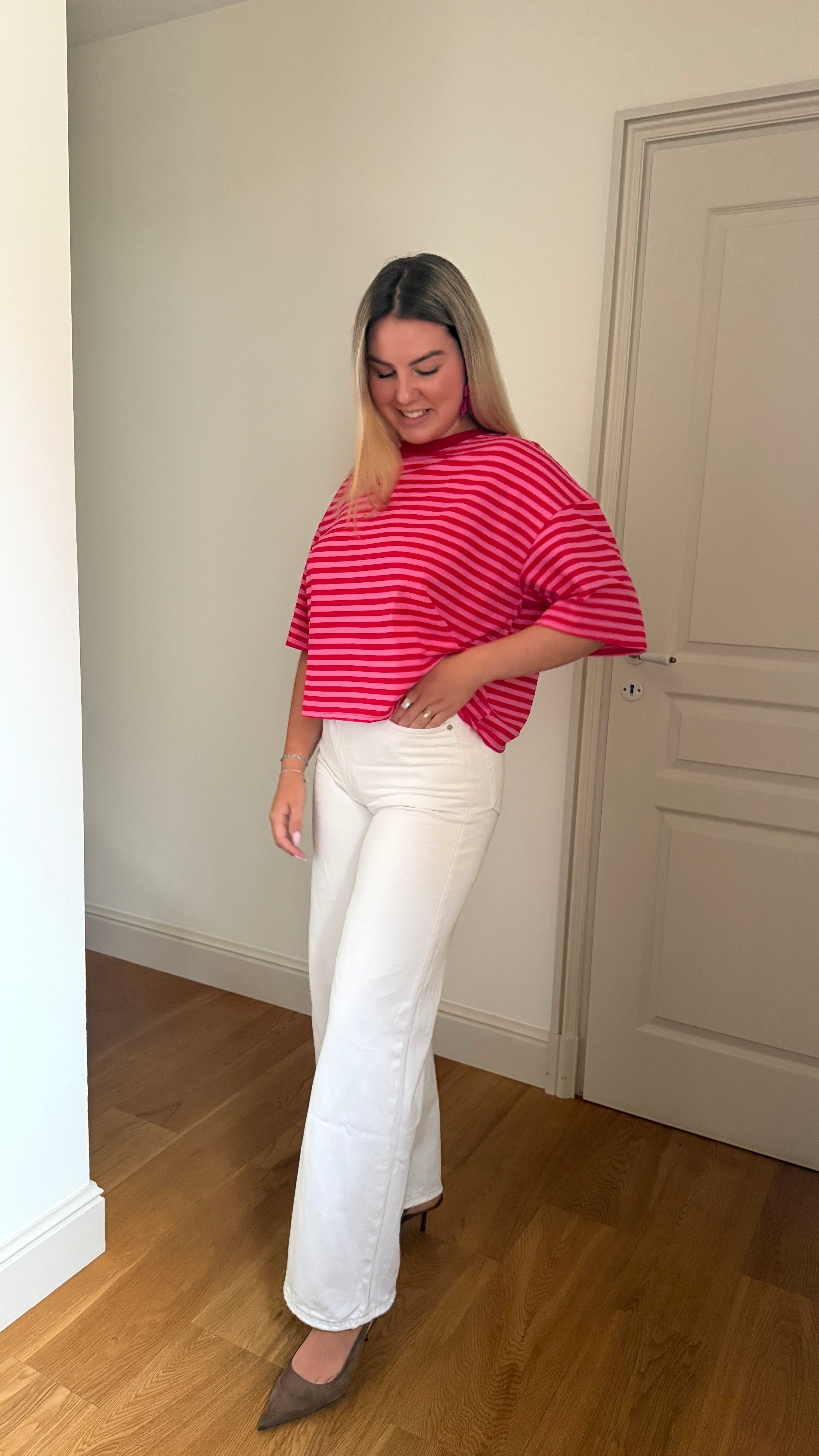 T-SHIRT À RAYURE ROSE/ROUGE - ÉNOLA