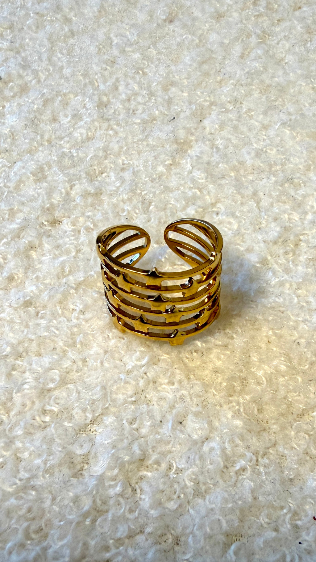 BAGUE ACIER INOXYDABLE DORÉ - ANA