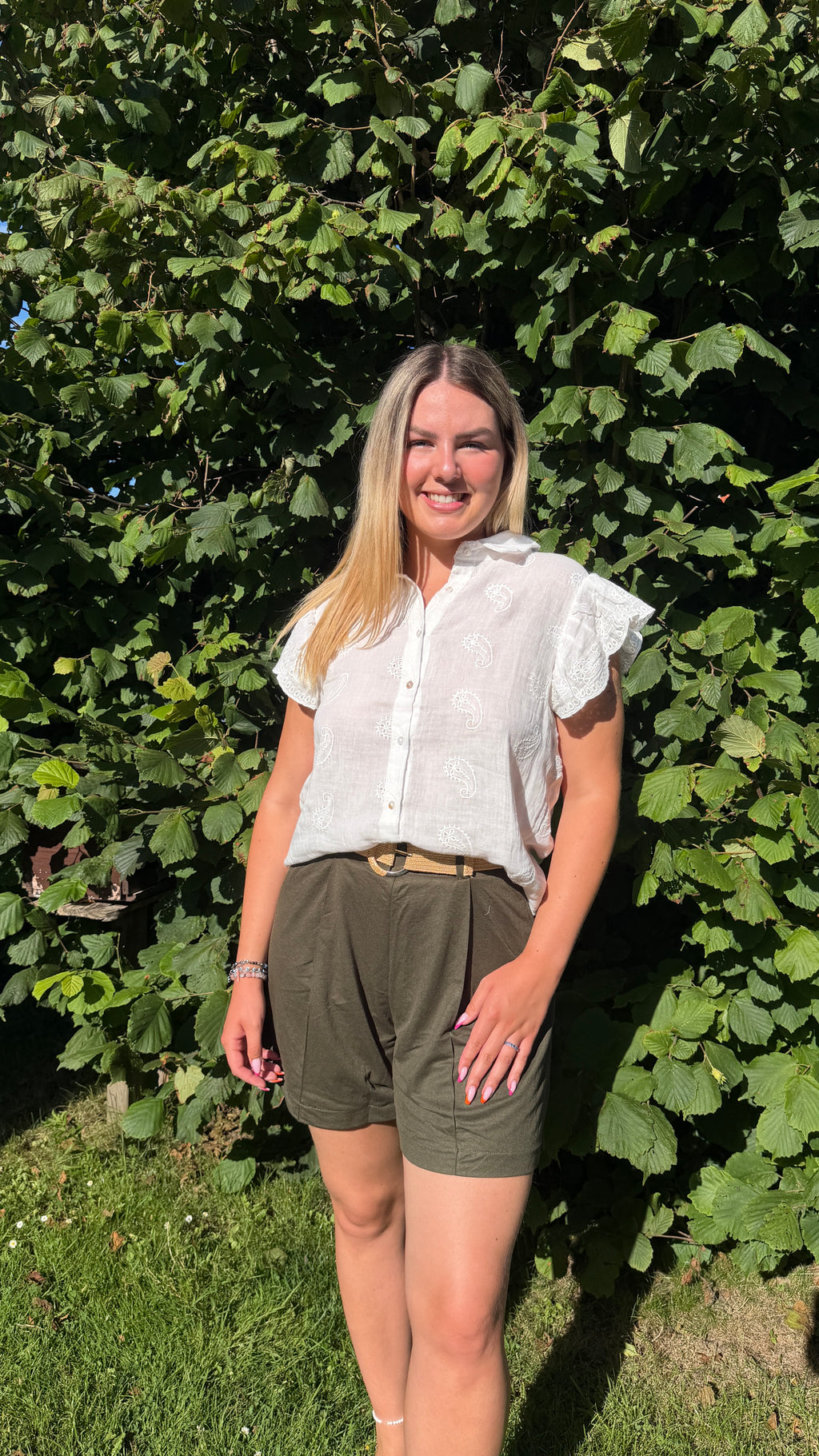 BLOUSE À MOTIFS BLANCS - INÉS