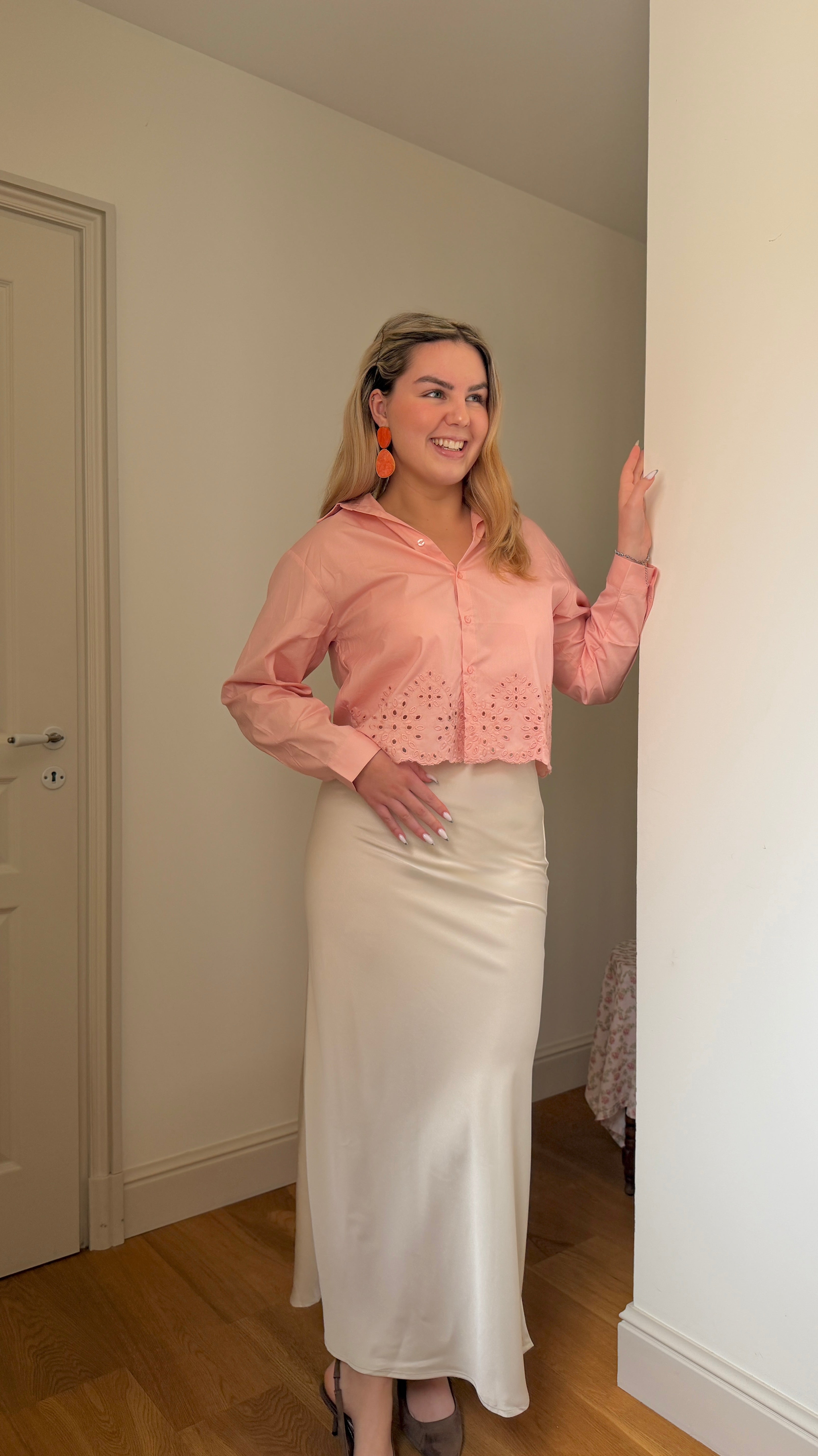 JUPE SATINÉE ÉCRU- LUNA